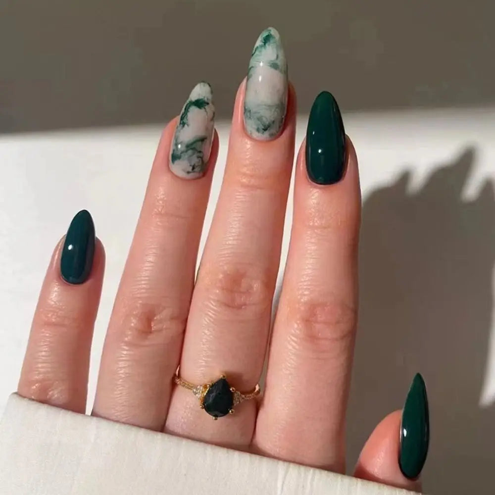 24 Pcs press on nails French style