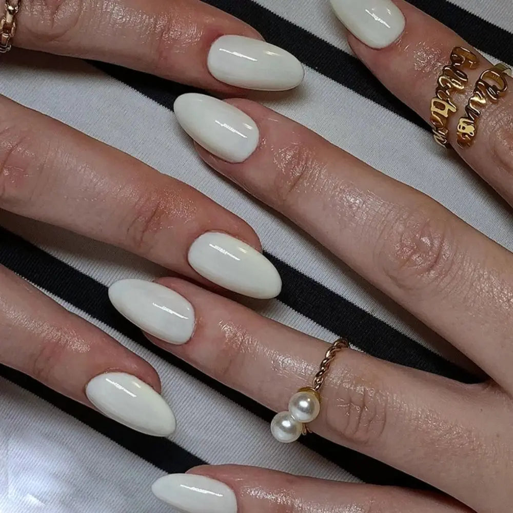 24 Pcs press on nails French style