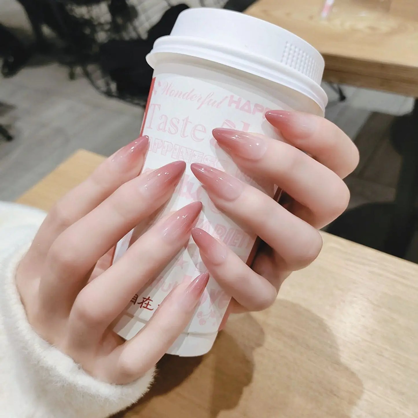 24 Pcs press on nails French style
